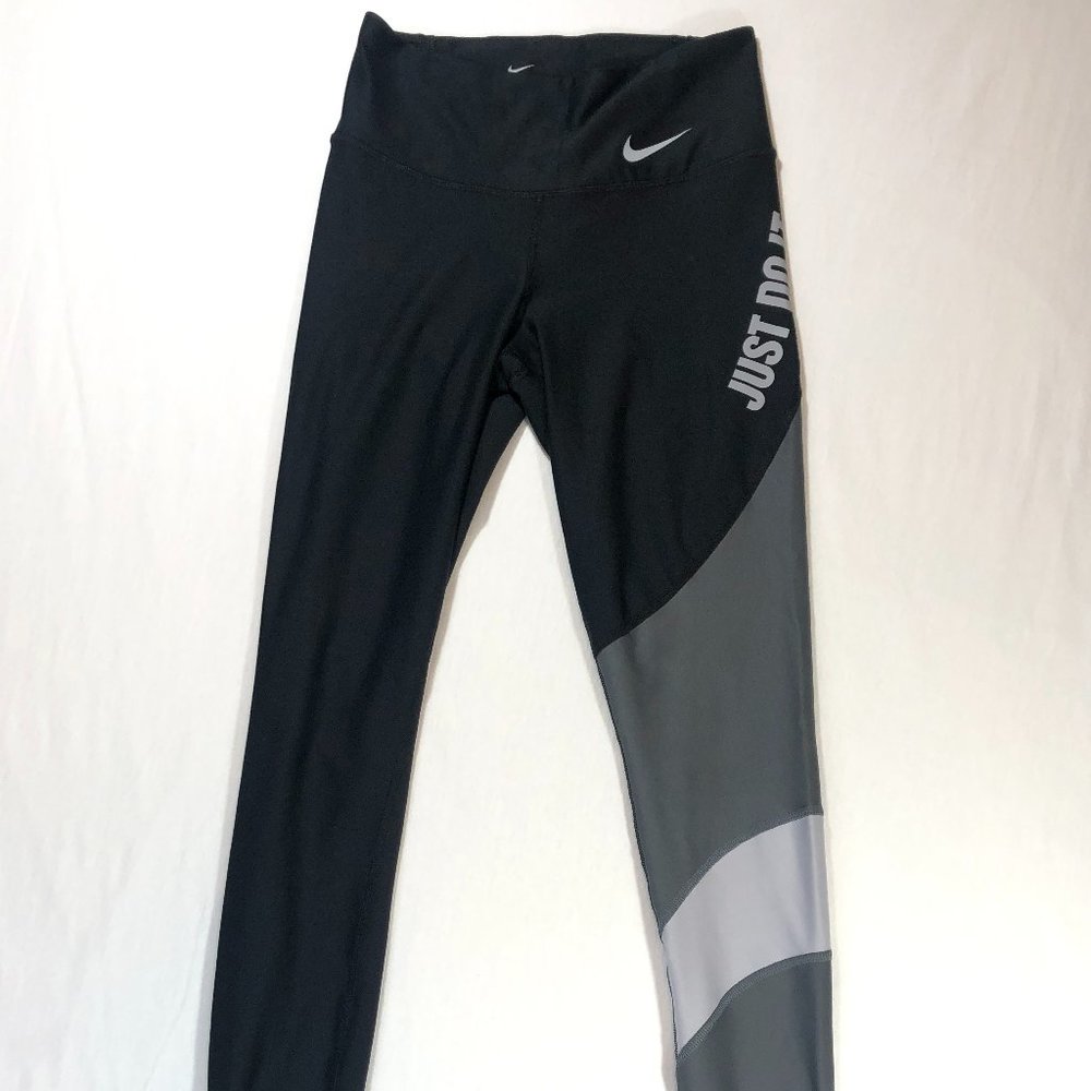 Women's Nike Leggings